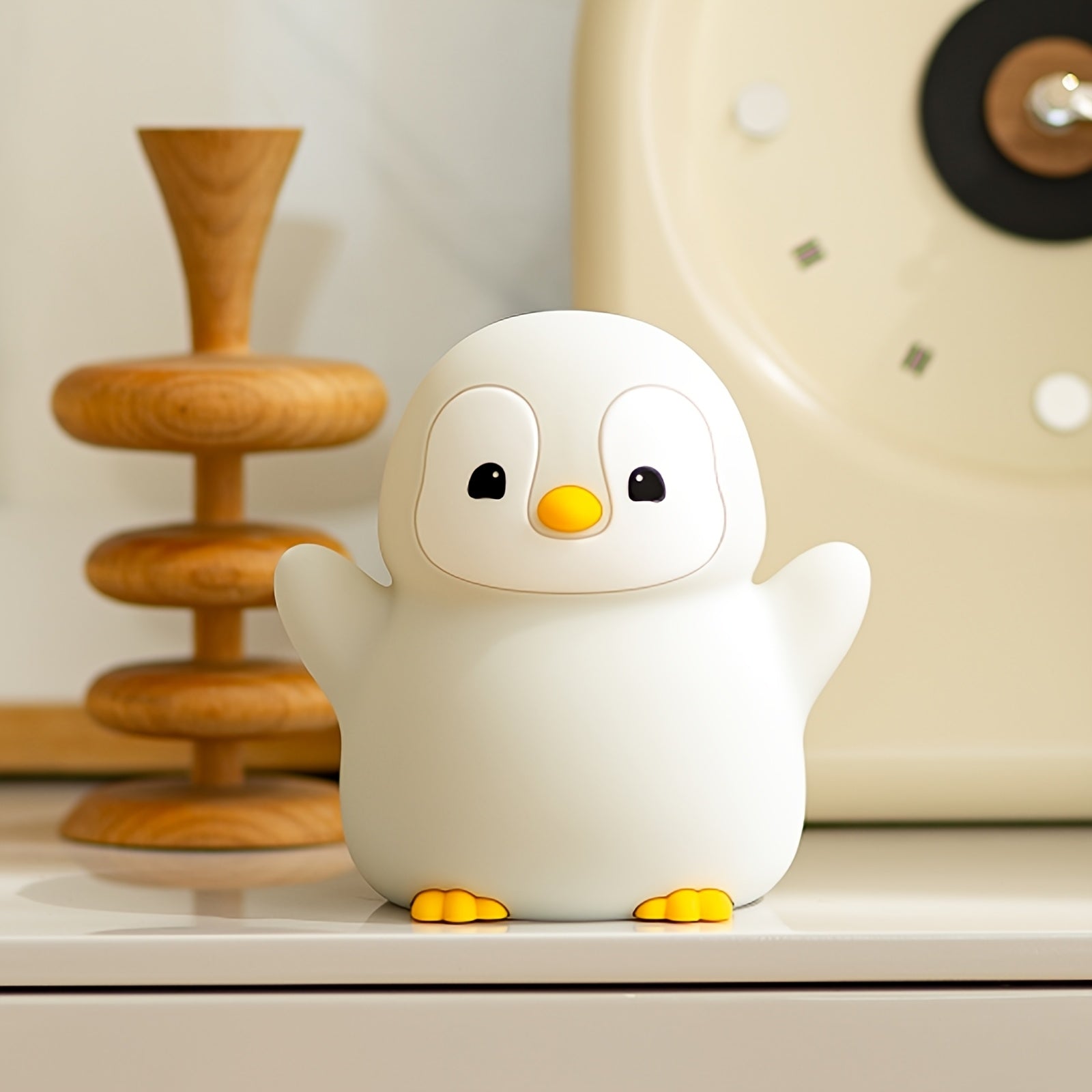 1pc Penguin Night Light Sleep Companion Bedside Lamp with Sensor, Christmas Gift with Data Cable for Bedroom, Living Room, Dining Table Decoration, Holiday and Birthday Present